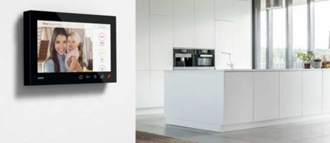 Gira Wohnungsstation bei Electric Arning in Waldkraiburg