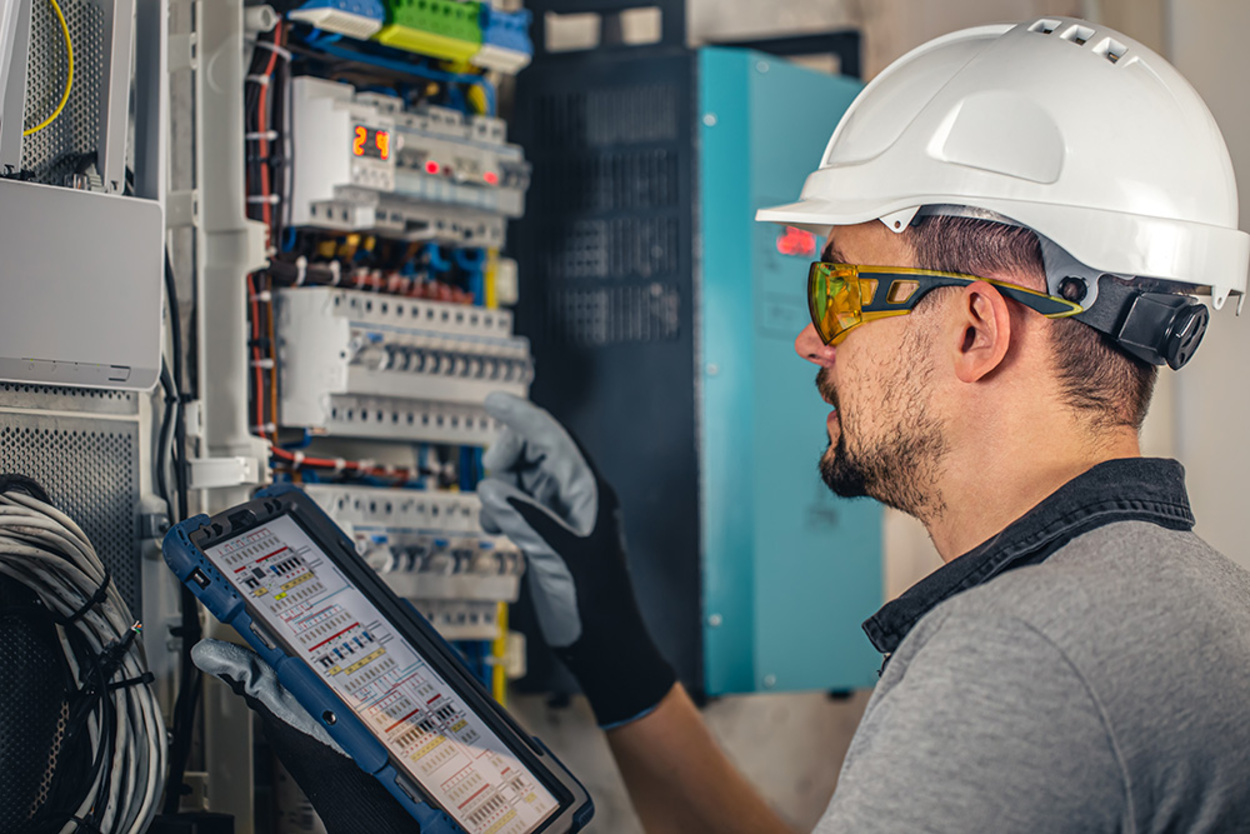 Industrie und Gewerbe bei Electric Arning in Waldkraiburg